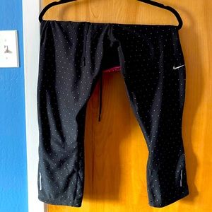 Nike crop pants